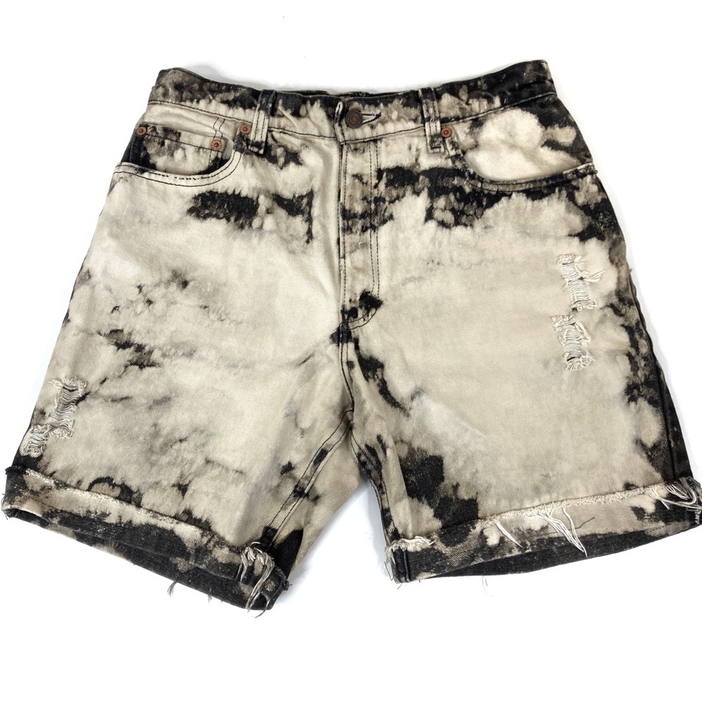 Levi's | Bleach Dye 100% Cotton Relaxed Fit Tapered Leg High Waist Jean Shorts